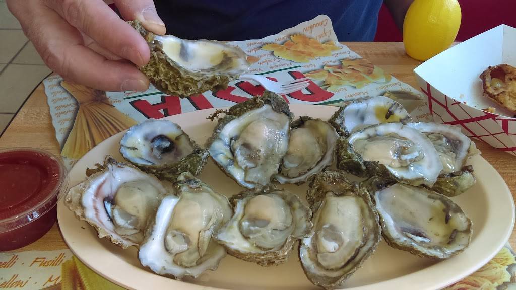 Juniors Fish Market | restaurant | 1341 FL-60 E, Lake Wales, FL 33853, USA | 8636783474 OR +1 863-678-3474