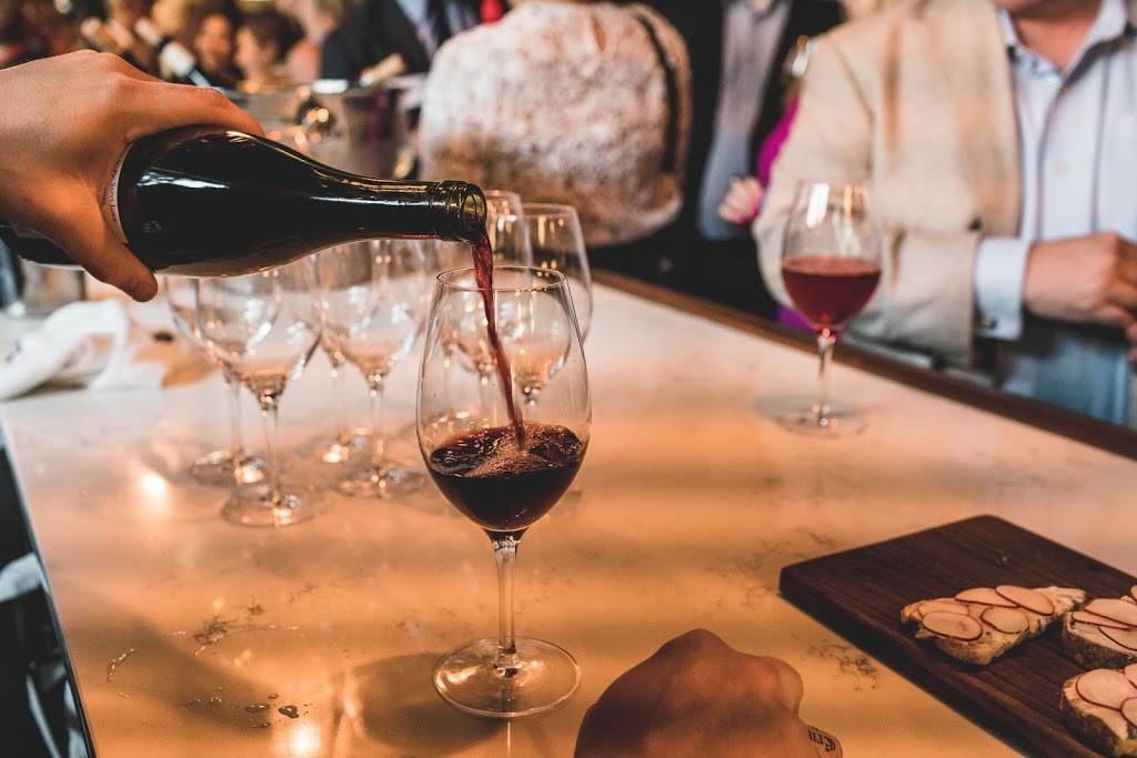 The Press Room | restaurant | 1134 W Washington Blvd, Chicago, IL 60607, USA | 3312401914 OR +1 331-240-1914