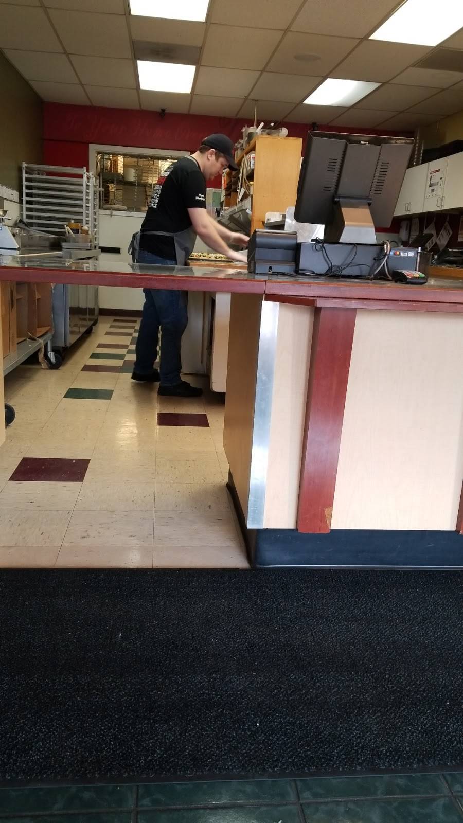 Papa Murphys | Take N Bake Pizza | meal takeaway | 7123 NE Fremont St, Portland, OR 97213, USA | 5032875520 OR +1 503-287-5520