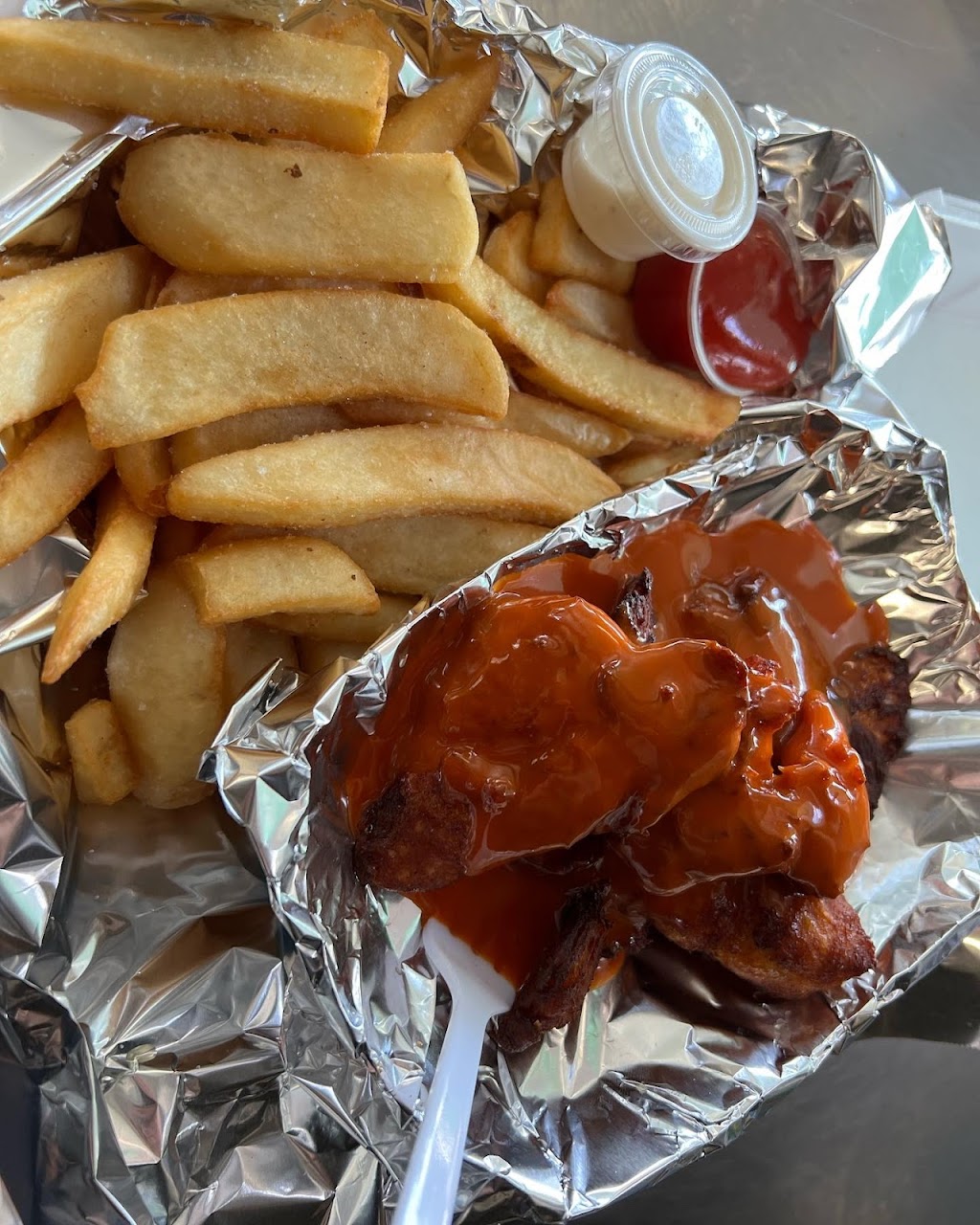 The 209 HotSpot | restaurant | 3550 N Wilson Way, Stockton, CA 95205, USA | 2092927471 OR +1 209-292-7471