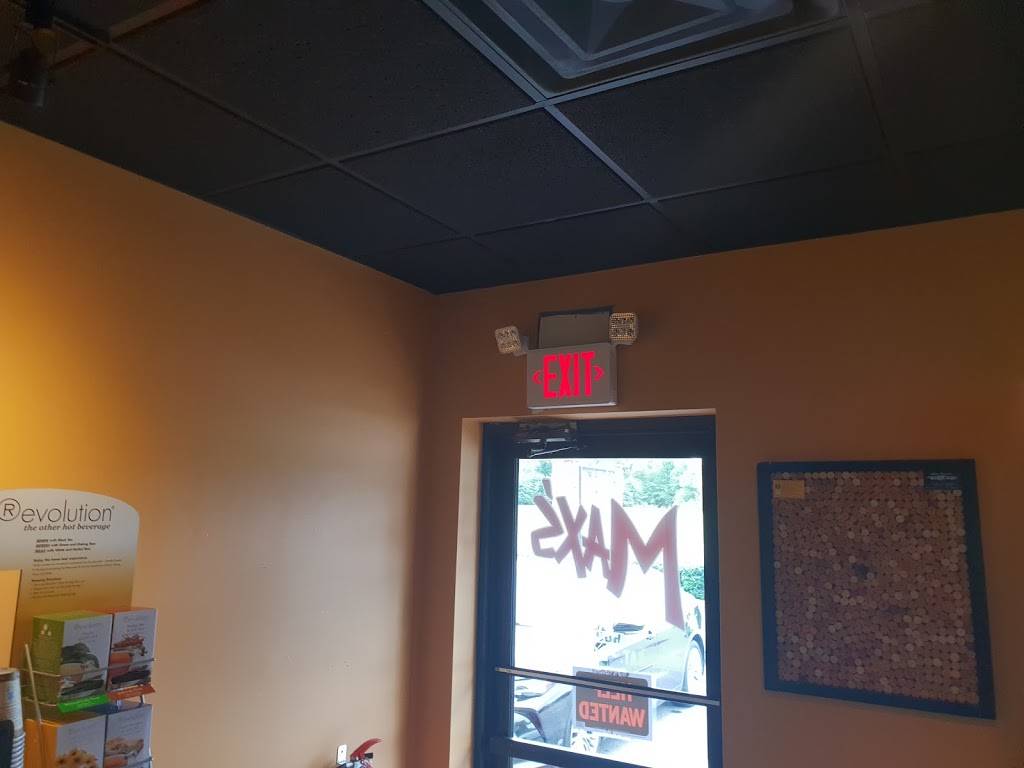 Maxs Market & Eatery Flemington | restaurant | 299 S Main St, Flemington, NJ 08822, USA | 9088247776 OR +1 908-824-7776