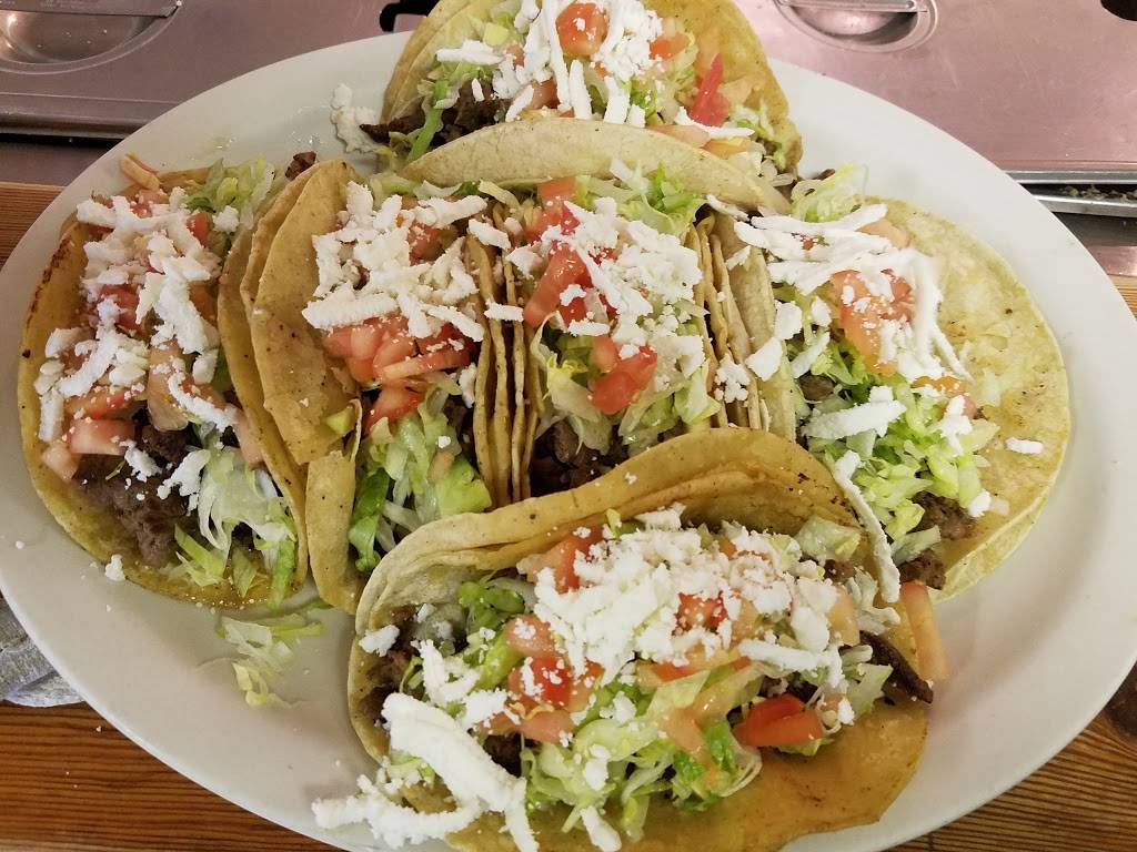 Los Candiles Restaurant | restaurant | 2624 S Central Park Ave, Chicago, IL 60623, USA | 7735228544 OR +1 773-522-8544