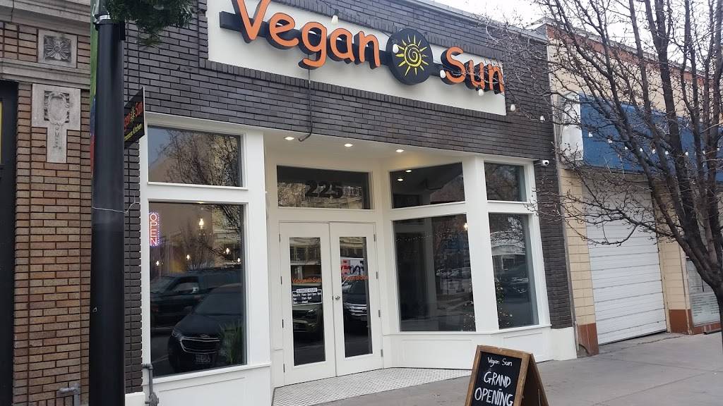 Vegan Sun | restaurant | 225 W Center St, Provo, UT 84601, USA | 8013750807 OR +1 801-375-0807