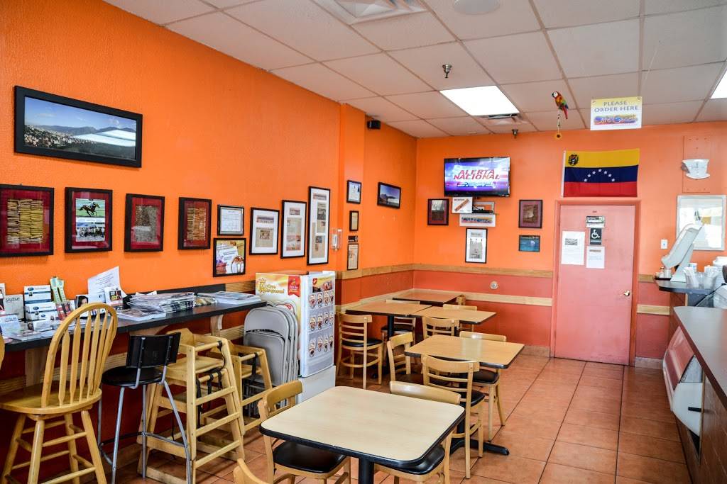 Café Canela | restaurant | 15960 W State Rd 84, Sunrise, FL 33326, USA | 9543586950 OR +1 954-358-6950