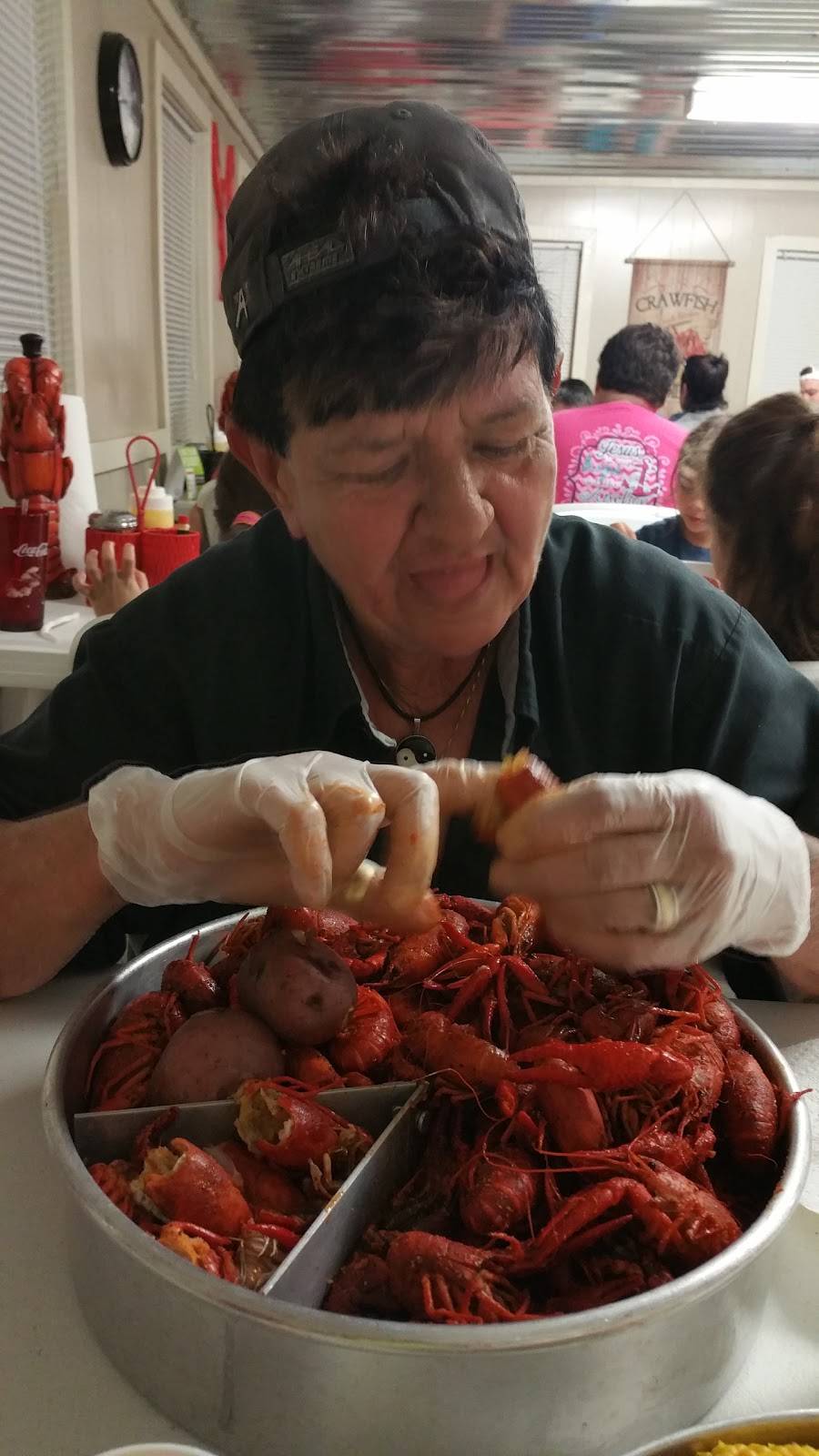 Granddaddy’s Crawfish | restaurant | 2725 W Willow St, Scott, LA 70583, USA | 3372653770 OR +1 337-265-3770