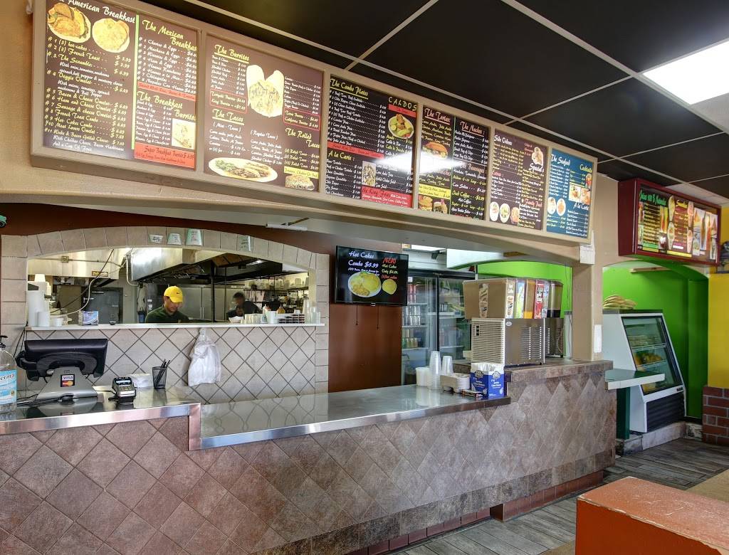 Los Reyes Mexican Food | restaurant | 2496 Broadway, San Diego, CA 92102, USA | 6192310716 OR +1 619-231-0716