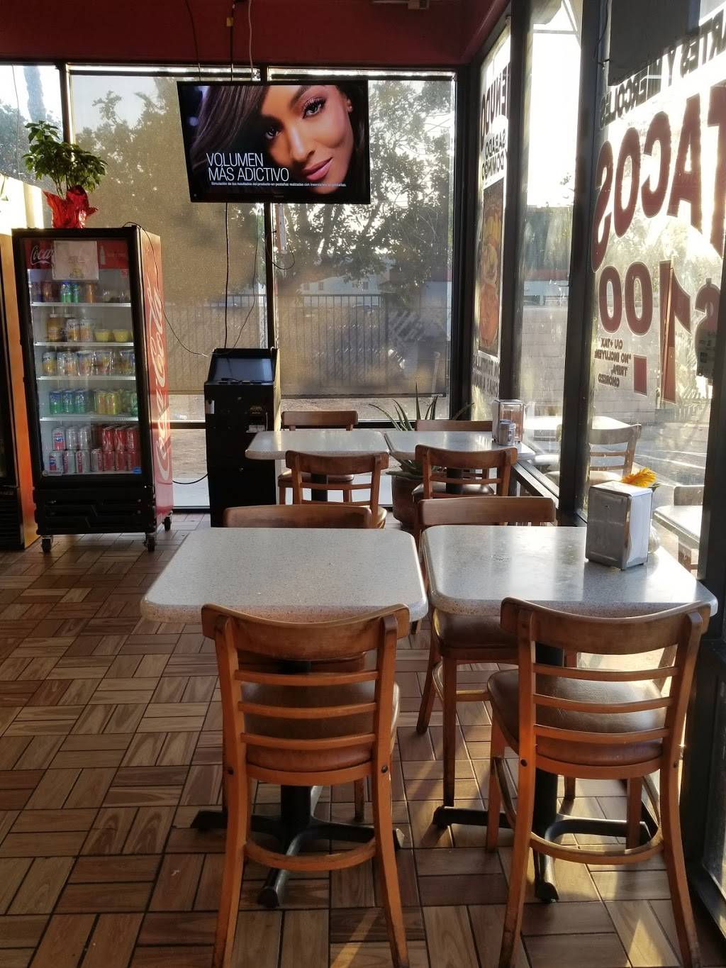 Panadería taqueria las mariposas | restaurant | 1236 w civic center dr # F, Santa Ana, CA 92703, USA | 7149554653 OR +1 714-955-4653