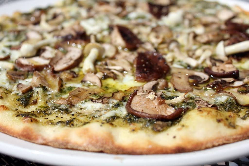 Atomica Kitchen / Cocktails | restaurant | 71 Brock St, Kingston, ON K7L 2Z9, Canada | 6135302118 OR +1 613-530-2118