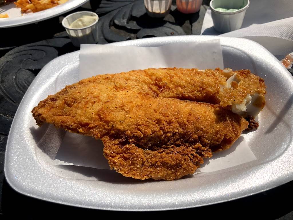 The Fish House | restaurant | 1310 Winter Ave, Louisville, KY 40204, USA | 5025682993 OR +1 502-568-2993