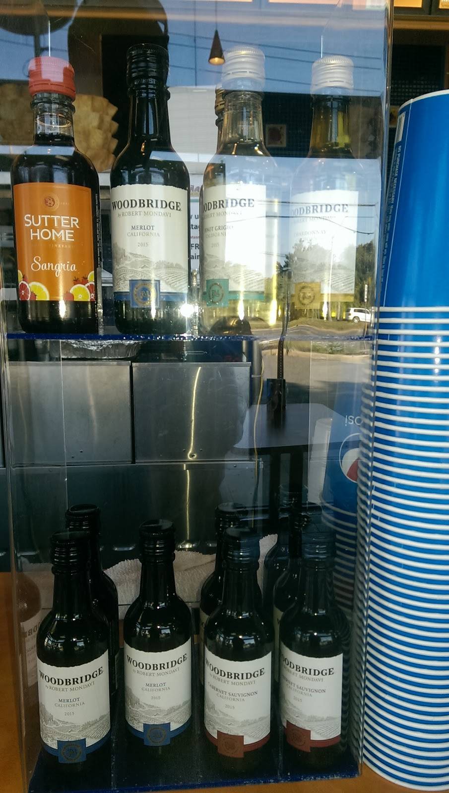 Pinatas Mexican Grill | restaurant | 450 Sunrise Hwy, Massapequa Park, NY 11762, USA | 5165907332 OR +1 516-590-7332