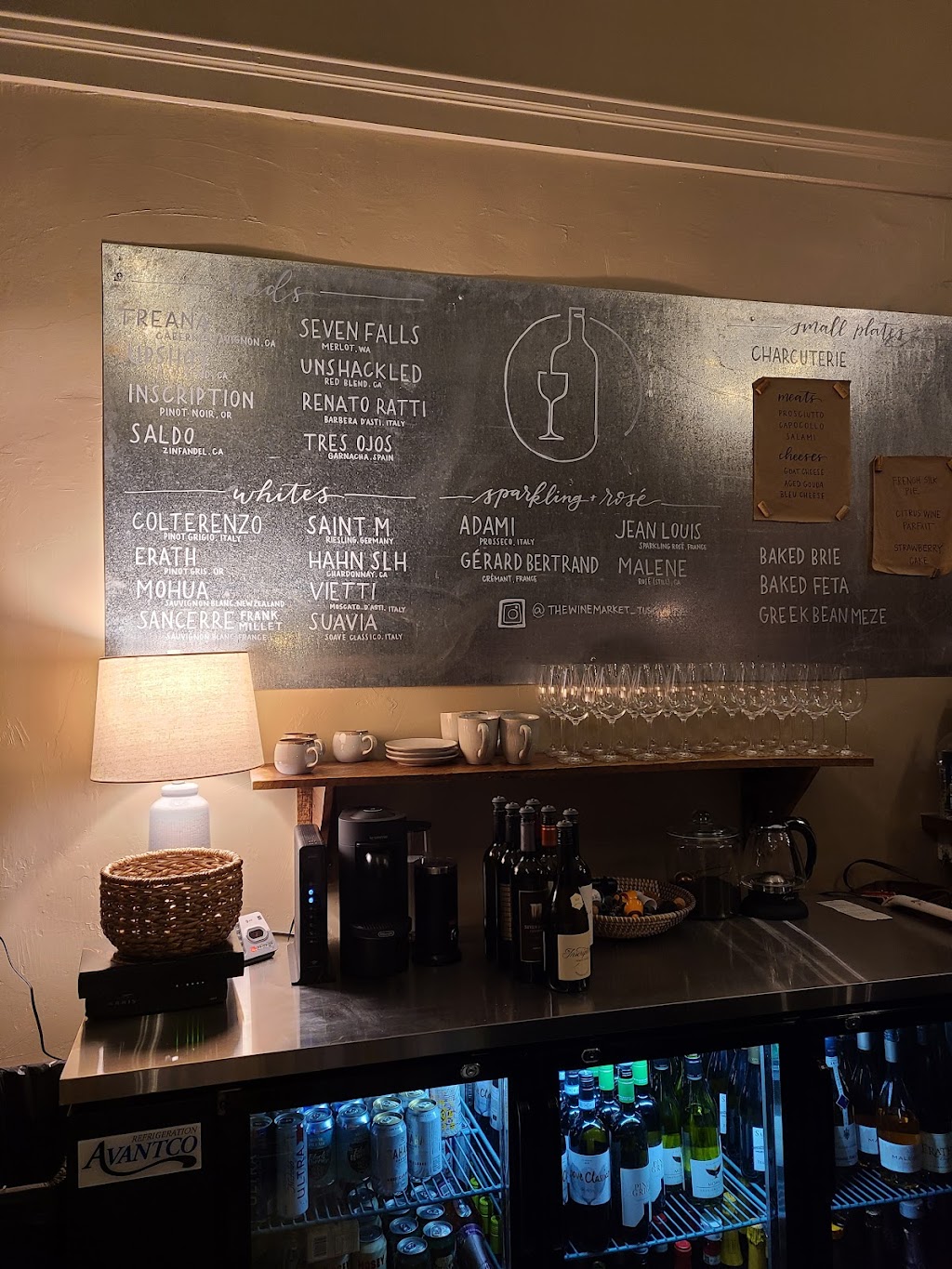 The Wine Market | restaurant | 515 Greensboro Ave, Tuscaloosa, AL 35401, USA | 2057641408 OR +1 205-764-1408