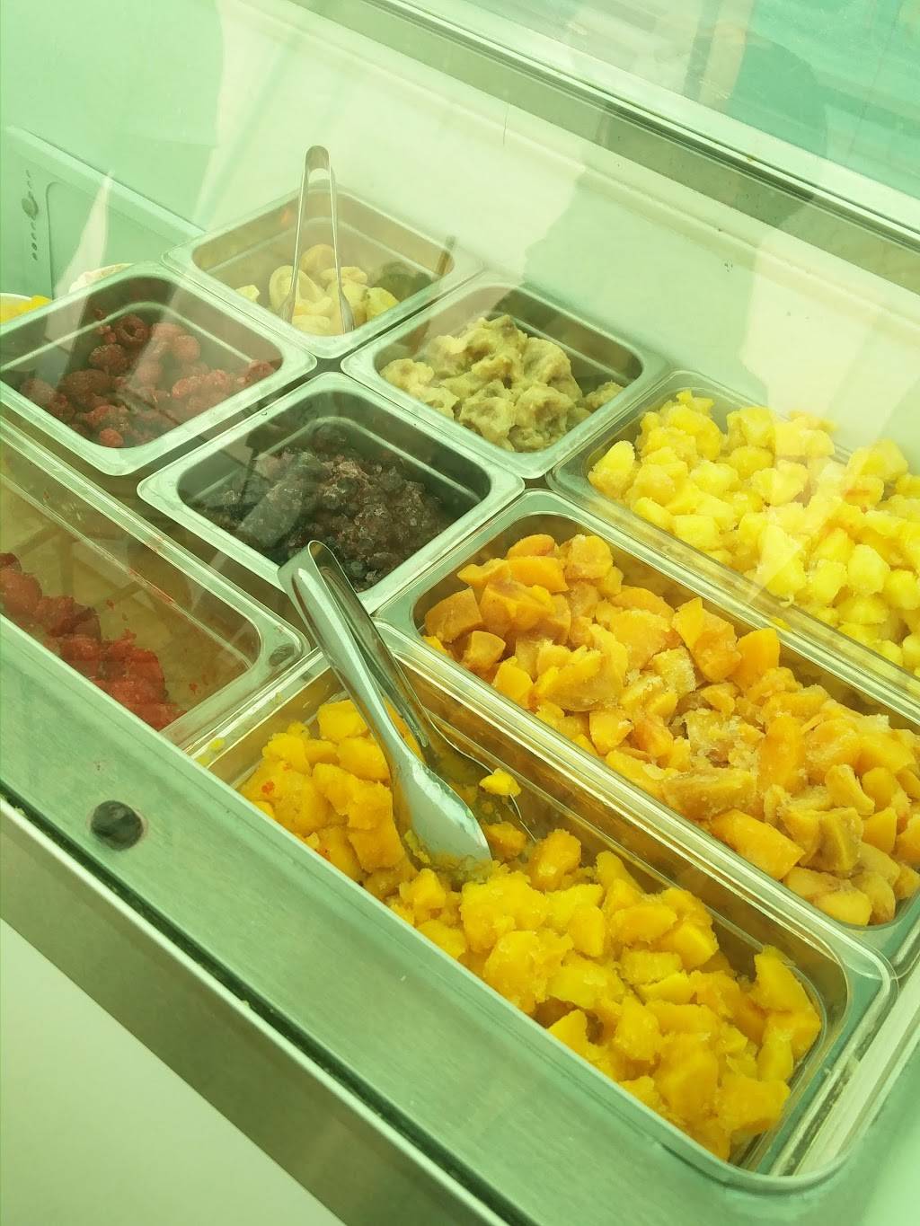 Chaskis Fruit Creations | restaurant | 14N630 IL-25, Dundee Township, IL 60118, USA | 2242189331 OR +1 224-218-9331