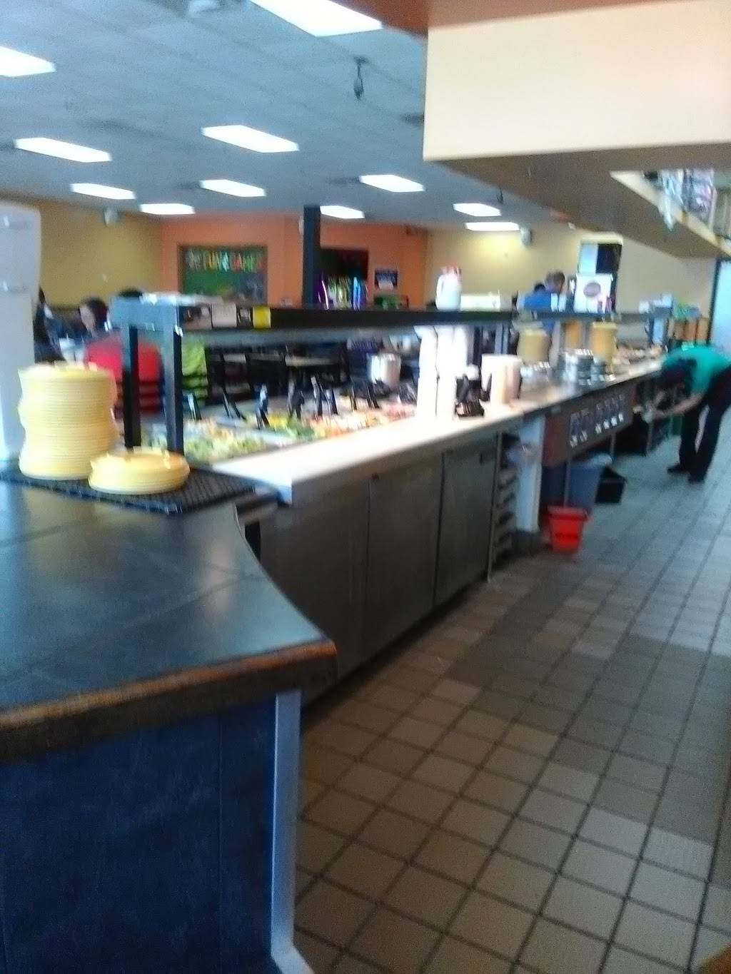 Cicis | restaurant | 4398 Dallas Fort Worth Turnpike Ste 102, Dallas, TX 75211, USA | 2143376624 OR +1 214-337-6624