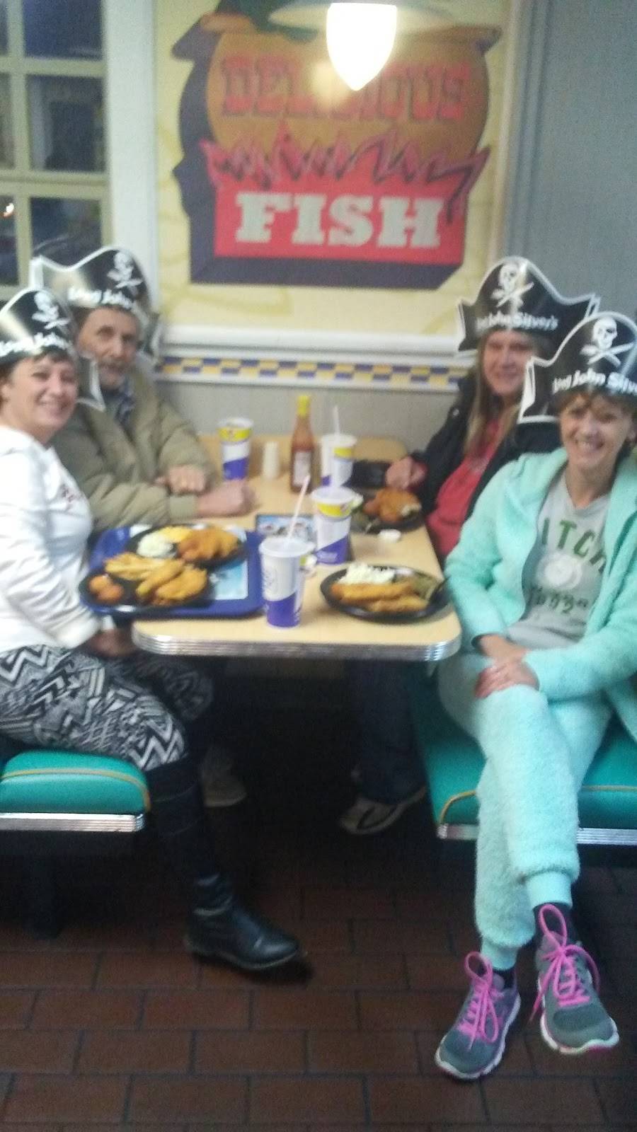 Long John Silvers | restaurant | 1919 N Highland Ave, Jackson, TN 38305, USA | 7314223210 OR +1 731-422-3210