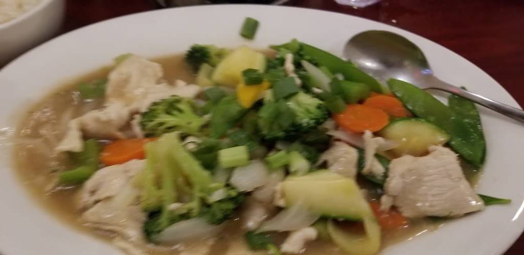 Noodle Saigon Restaurant | restaurant | 13500 Tamiami Trail N # 11, Naples, FL 34110, USA | 2395989400 OR +1 239-598-9400