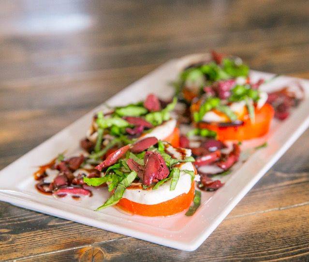 Big Mamas & Papas Pizzeria - West Hollywood | restaurant | 8424 Santa Monica Blvd. #D, West Hollywood, CA 90069, USA | 3236544040 OR +1 323-654-4040