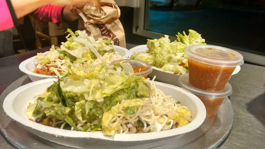 Chipotle Mexican Grill | restaurant | 323 W Main St, Freehold Township, NJ 07728, USA | 7323587721 OR +1 732-358-7721