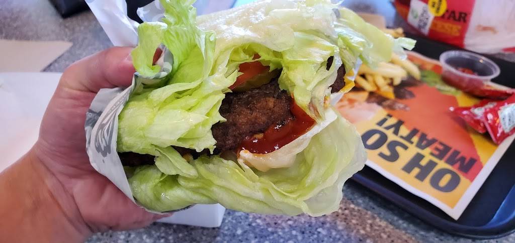 Carls Jr. | restaurant | 19761 OR-213, Oregon City, OR 97045, USA | 5037233346 OR +1 503-723-3346