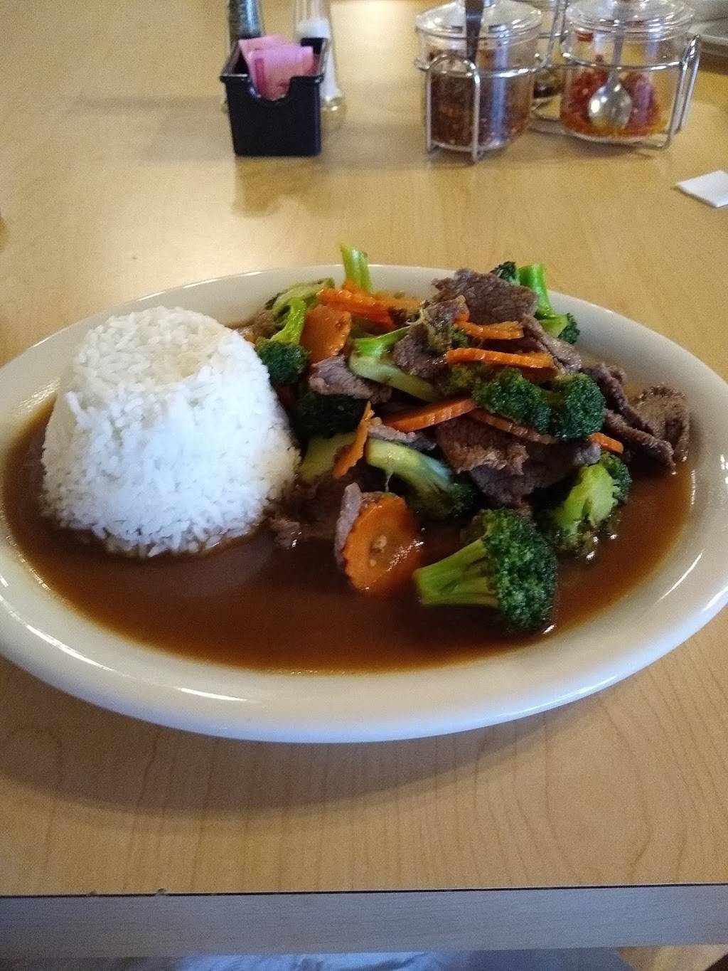 Thai Hot Spot | restaurant | 2410 Commercial Way, Spring Hill, FL 34606, USA | 3522934461 OR +1 352-293-4461