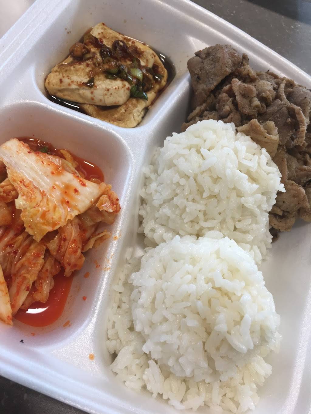 Yummy BBQ | restaurant | 16 Mallard Rd, North York, ON M3B 3N1, Canada | 6477485158 OR +1 647-748-5158