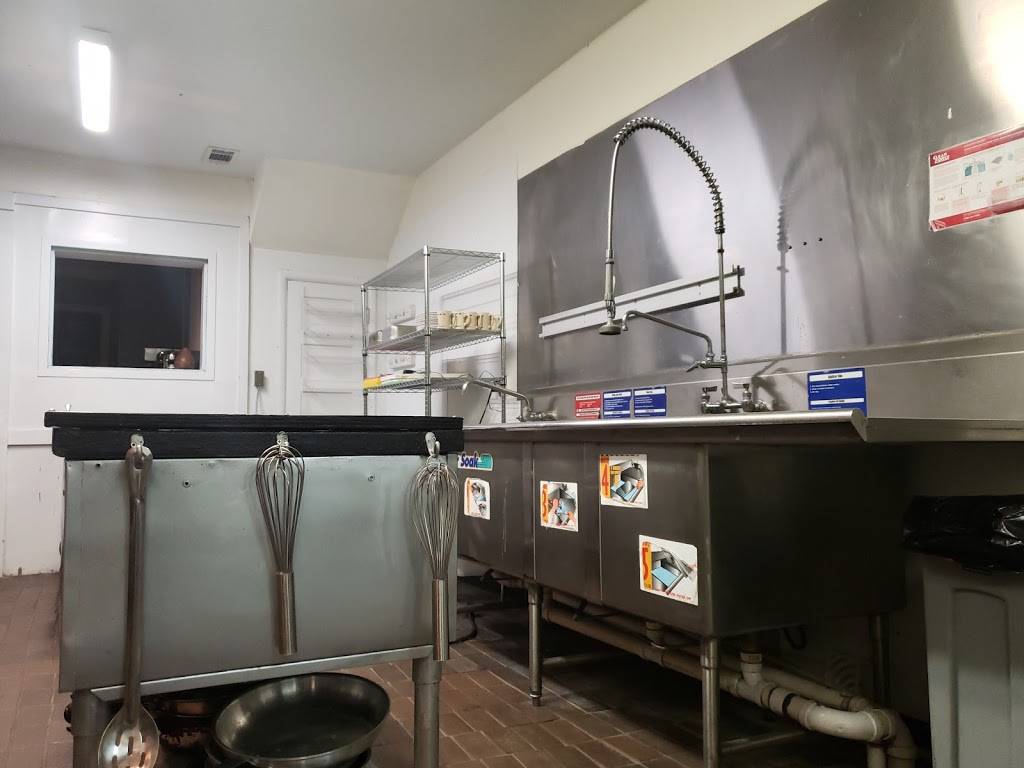 Jimmies Restaurant | restaurant | 114 E Chambers St, Cleburne, TX 76031, USA | 6823171863 OR +1 682-317-1863