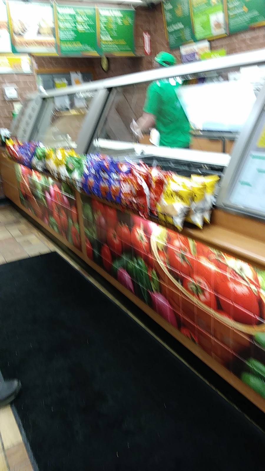 Subway | restaurant | 217 Fisherville Rd, Concord, NH 03303, USA | 6037531077 OR +1 603-753-1077