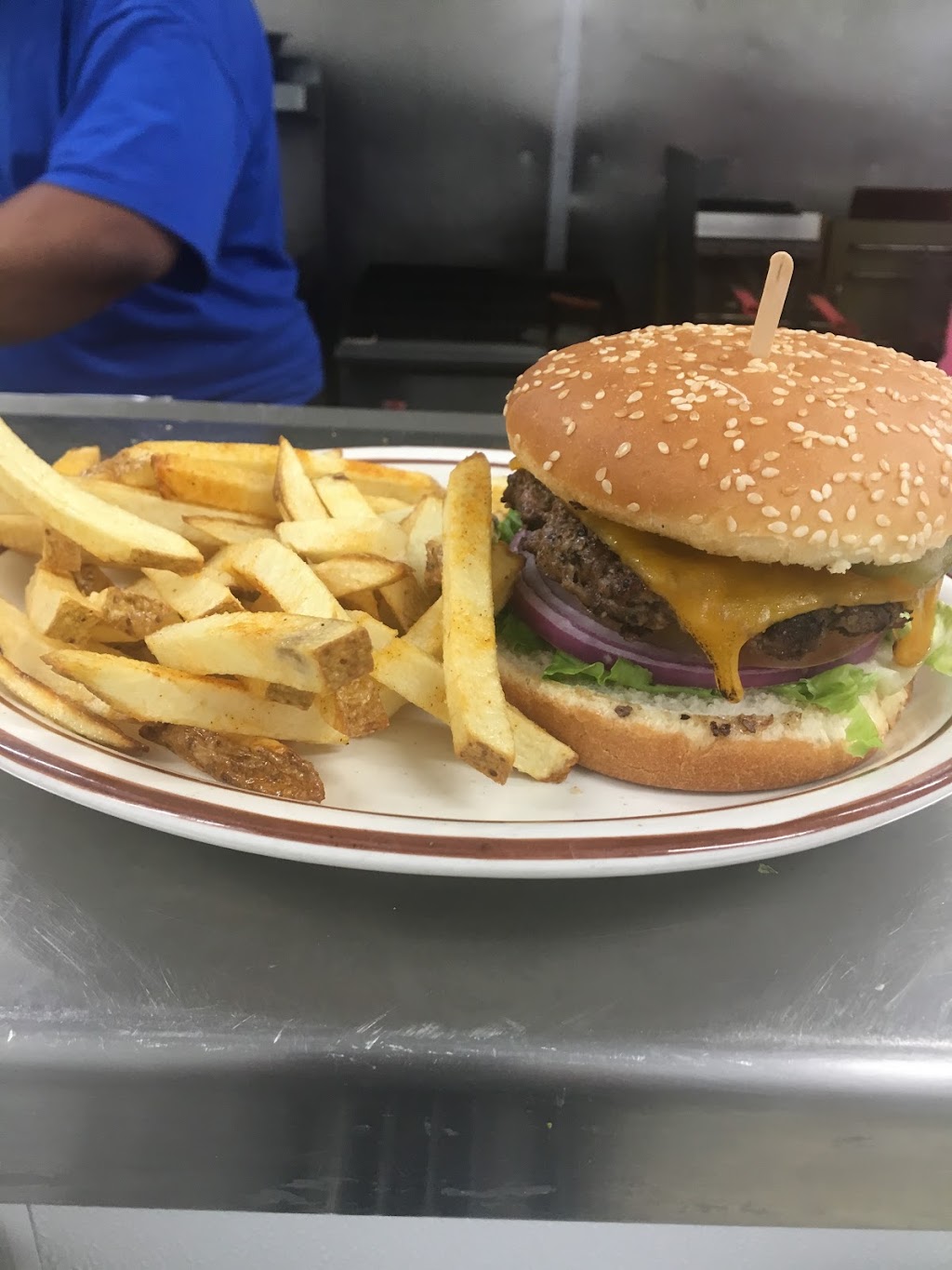 The Phoenix Bar & Grill | restaurant | 1301 S Loop Rd, Pahrump, NV 89048, USA | 7754106157 OR +1 775-410-6157