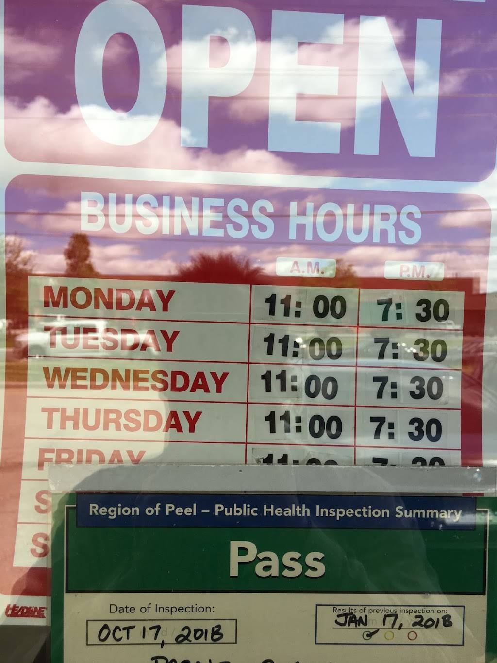 Papas Place | restaurant | 6731 Columbus Road, Mississauga, ON L5T 2M4, Canada | 9055640895 OR +1 905-564-0895