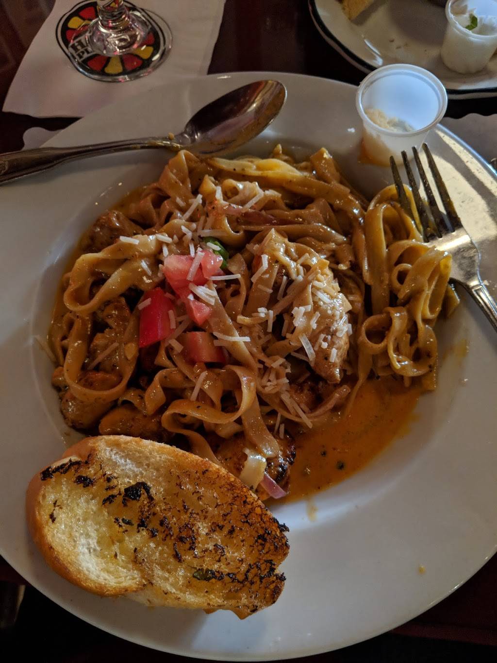 Harrys Plaza Cafe | restaurant | 3313 State St, Santa Barbara, CA 93105, USA | 8056872800 OR +1 805-687-2800