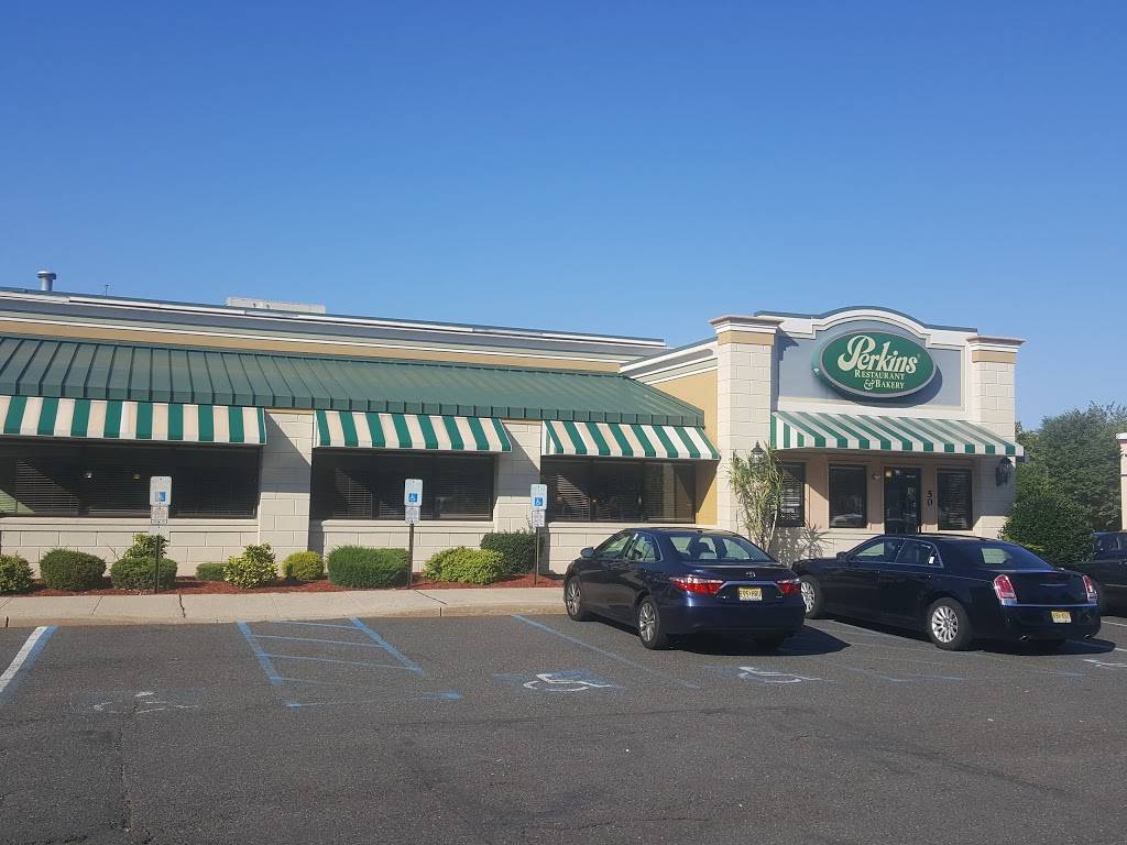 Perkins Restaurant & Bakery | restaurant | 50 Princeton Hightstown Rd, East Windsor, NJ 08520, USA | 6094430722 OR +1 609-443-0722