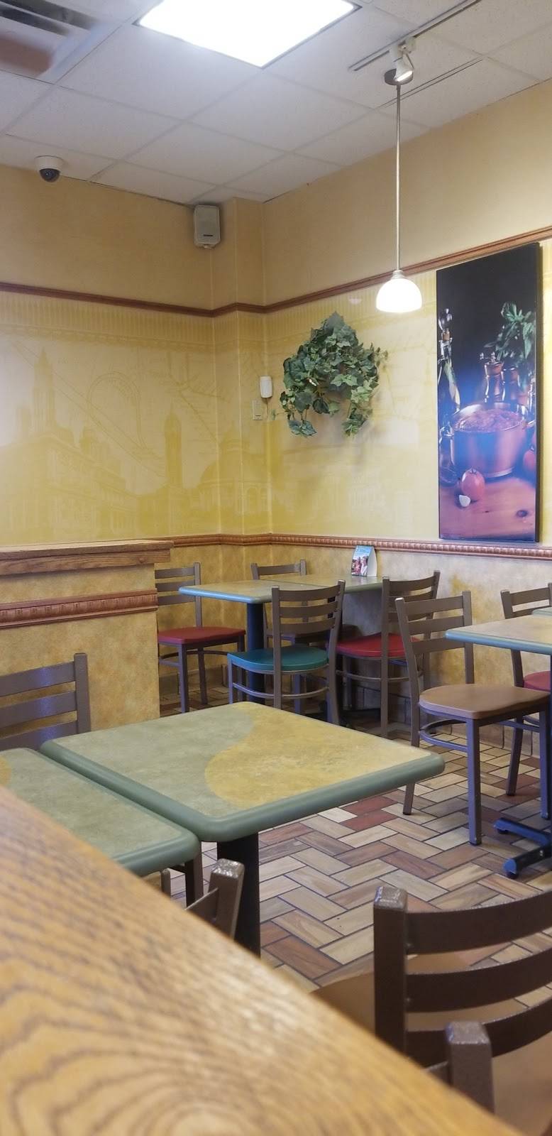 Subway | meal takeaway | 48 Dundas St W Unit 3, Belleville, ON K8P 1A3, Canada | 6139671727 OR +1 613-967-1727