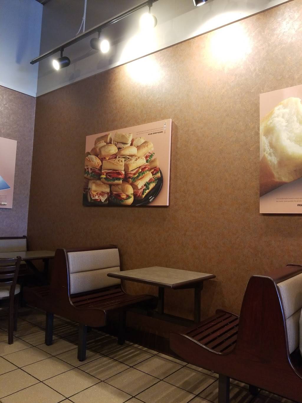 Penn Station East Coast Subs | meal takeaway | 1300 E 86th St #7a, Indianapolis, IN 46240, USA | 3178467366 OR +1 317-846-7366