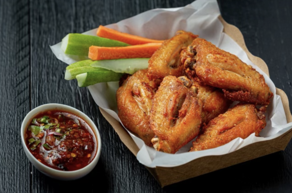 Baan Thai Cuisine | restaurant | 937 SW 25th St # F, Moore, OK 73160, USA | 4056768378 OR +1 405-676-8378