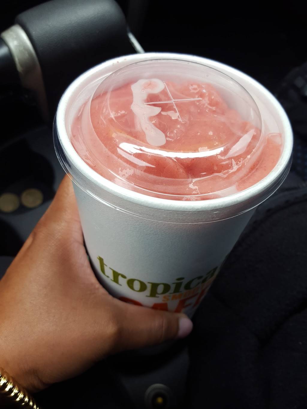 Tropical Smoothie Cafe | restaurant | 1856 W Arlington Blvd, Greenville, NC 27834, USA | 2522152204 OR +1 252-215-2204