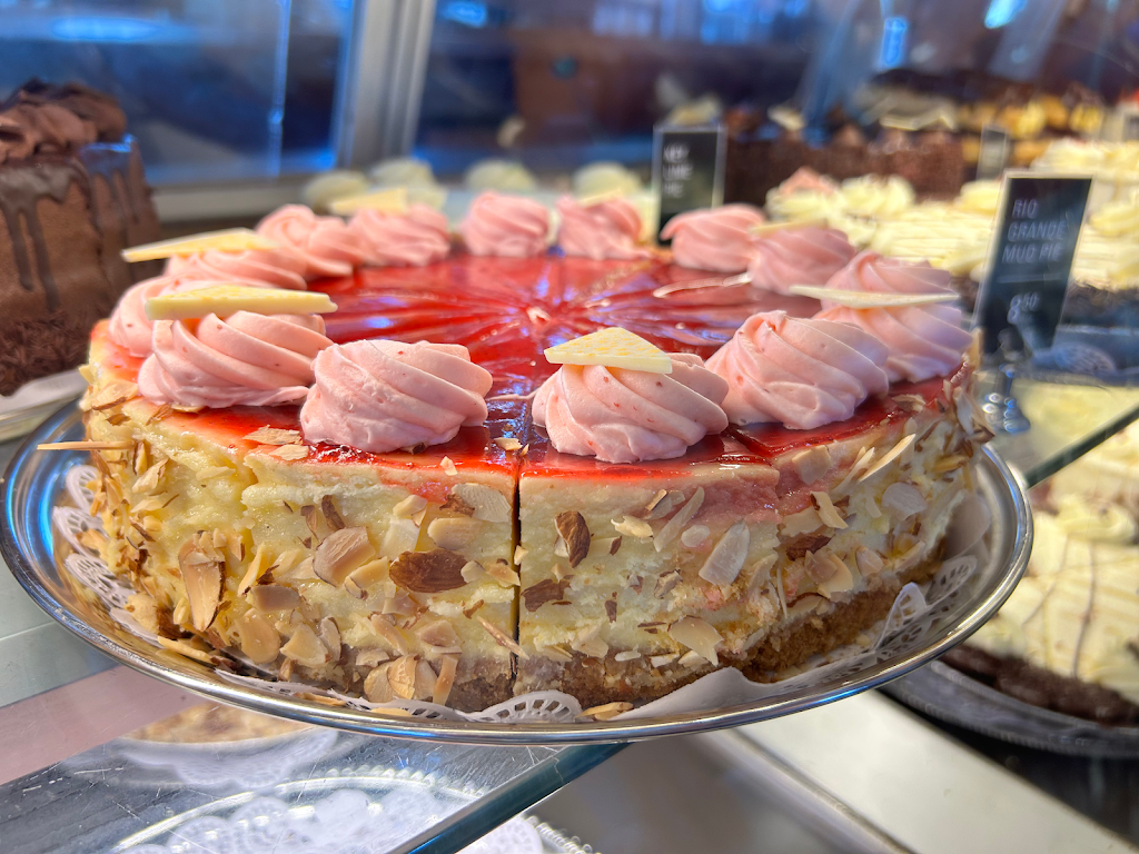 Flying Star Cafe | cafe | 3416 Central Ave NE, Albuquerque, NM 87106, USA | 5052556633 OR +1 505-255-6633