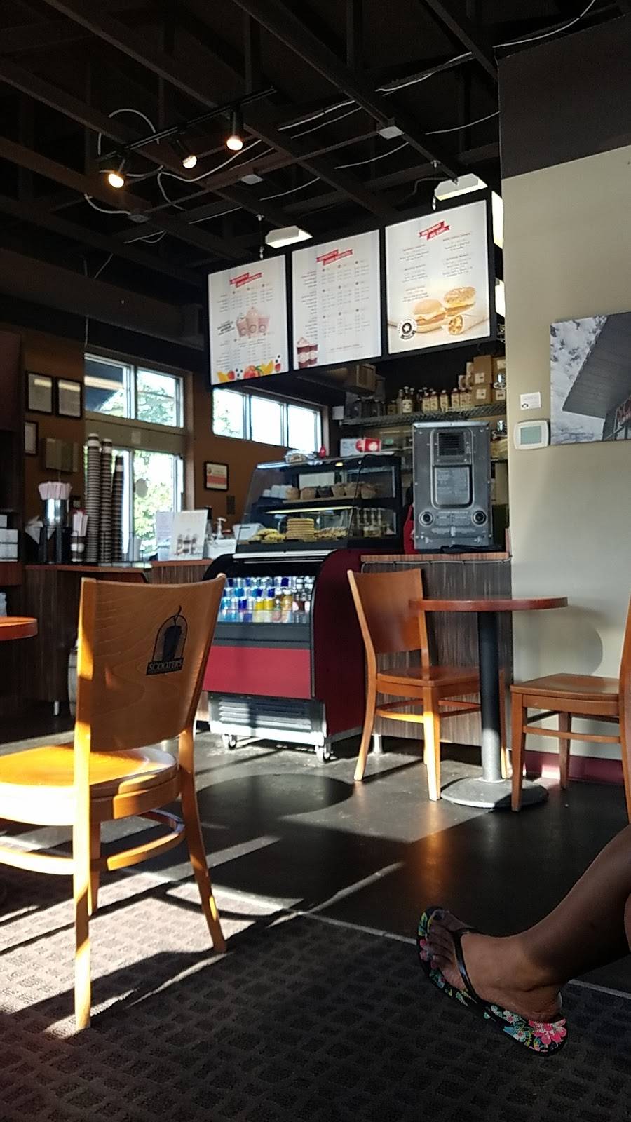 Scooters Coffee | bakery | 1116 SW, MO-7, Blue Springs, MO 64015, USA | 8162243711 OR +1 816-224-3711