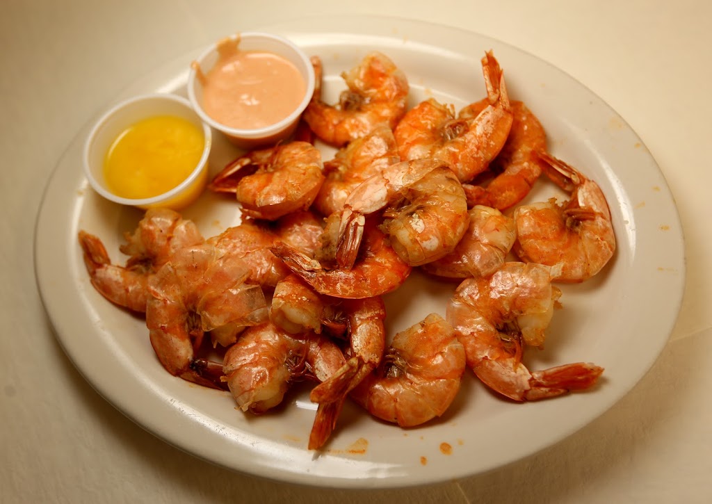 Stump Restaurant & Club | restaurant | 3819 Sam Rayburn Pkwy, Brookeland, TX 75931, USA | 4096989495 OR +1 409-698-9495