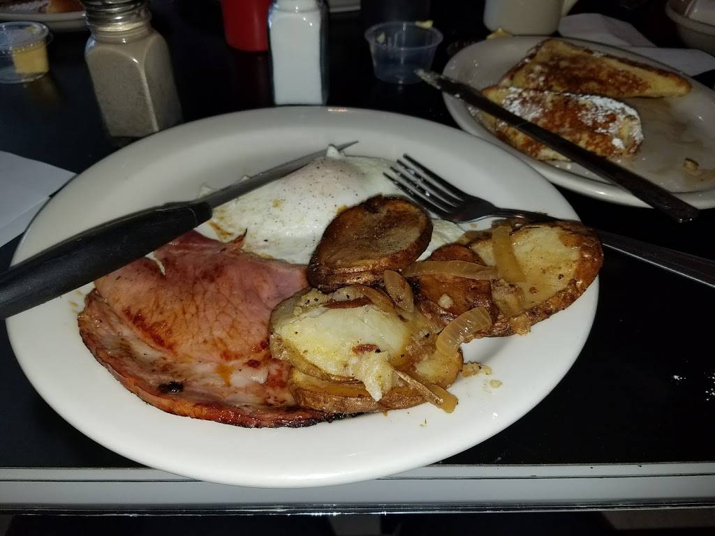 Queen Street Diner | restaurant | 728 E Queen St, Strasburg, VA 22657, USA | 5404654658 OR +1 540-465-4658