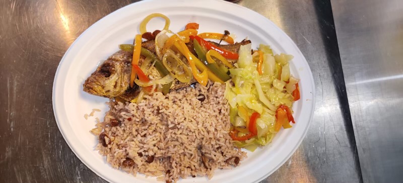 Traks Caribbean Grill and Lounge | restaurant | 9502 N Sam Houston Pkwy E #114, Humble, TX 77396, USA | 3463393826 OR +1 346-339-3826