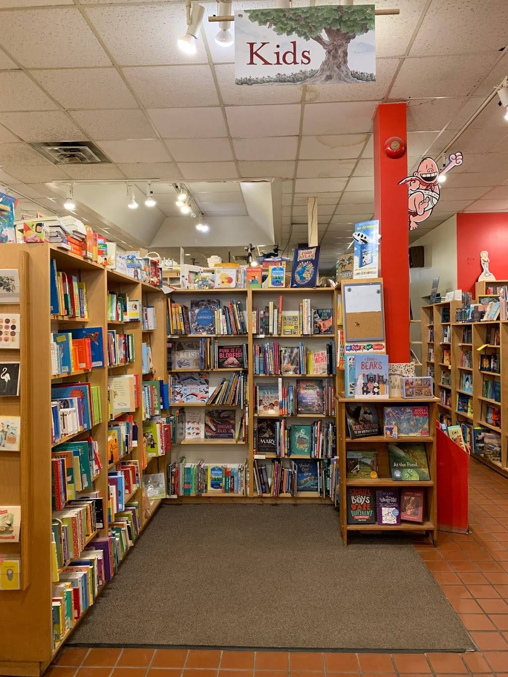 The Bookshelf | restaurant | 41 Quebec St, Guelph, ON N1H 2T1, Canada | 5198213311 OR +1 519-821-3311