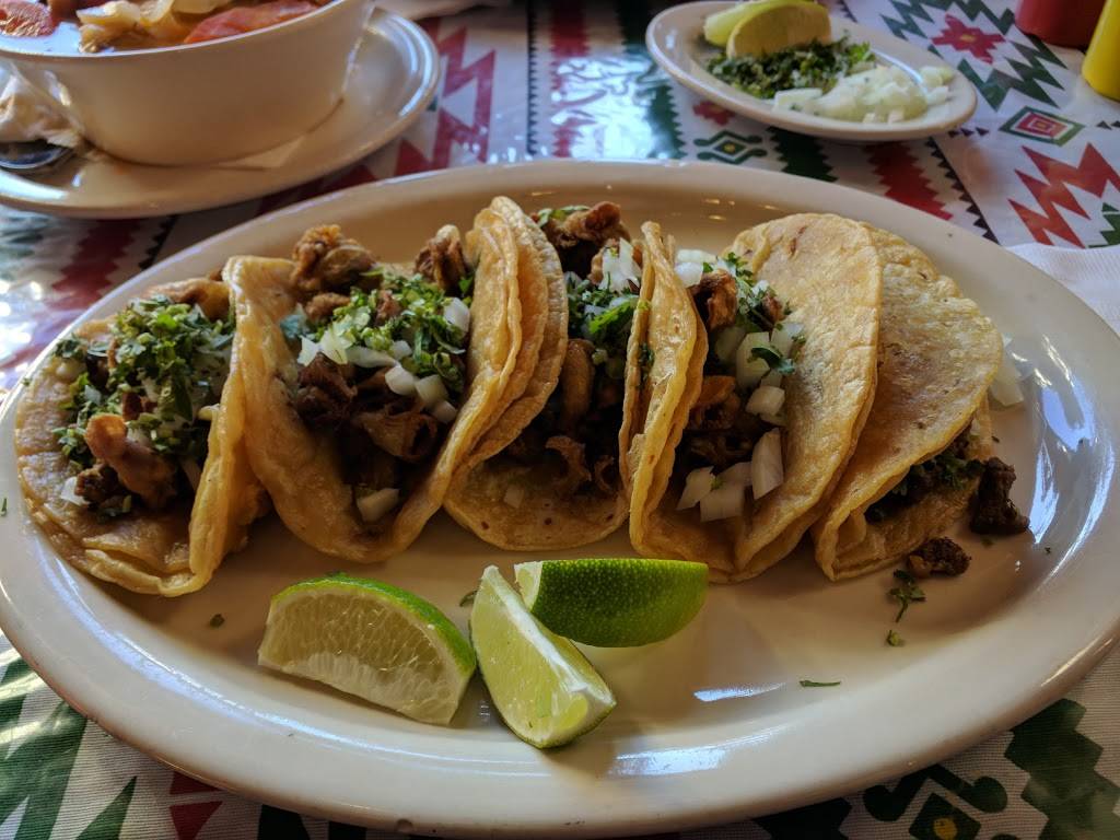 Taqueria La Casita | restaurant | 49070 Pontiac Trail, Wixom, MI 48393, USA | 2489261980 OR +1 248-926-1980