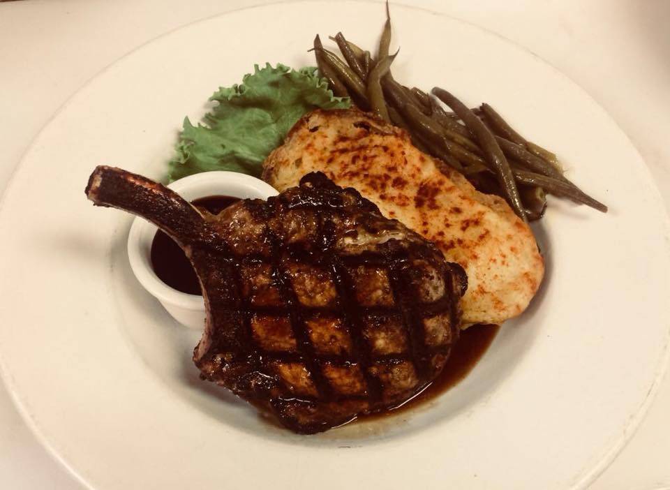 Mad Dog and Cats Restaurant and Bar | restaurant | 1005 Wolfrum Rd, Weldon Spring, MO 63304, USA | 6363009171 OR +1 636-300-9171