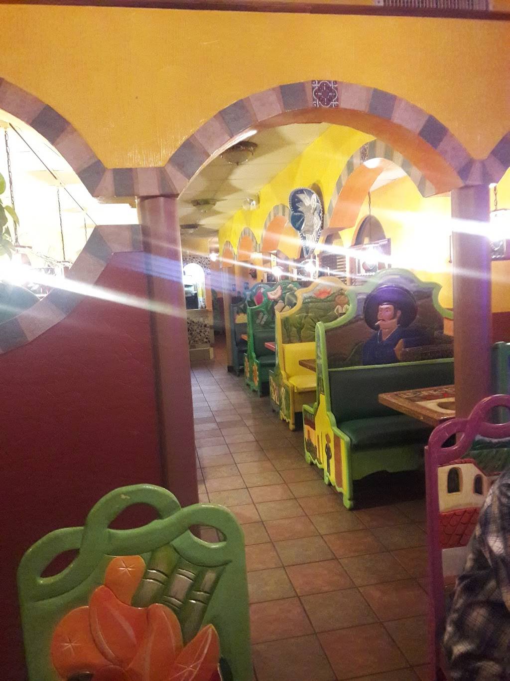 La Campesina | restaurant | 147 Mansfield Ave, Shelby, OH 44875, USA | 4193422661 OR +1 419-342-2661