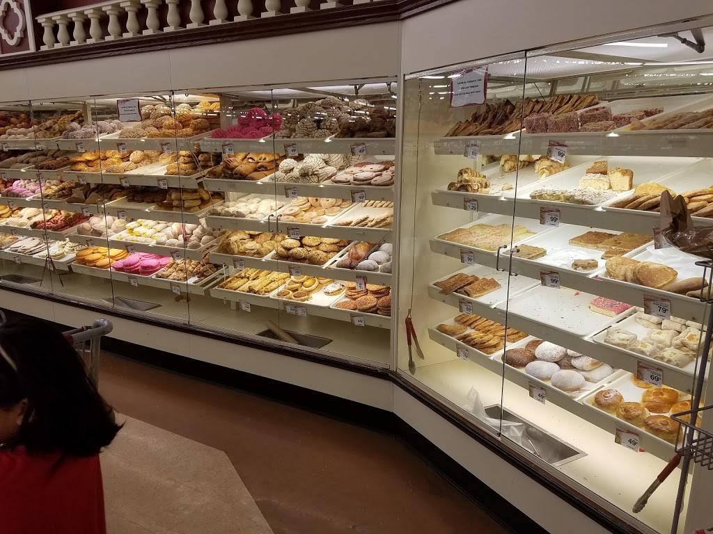 Cardenas Markets | bakery | 4500 E Tropicana Ave, Las Vegas, NV 89121, USA | 7028546210 OR +1 702-854-6210
