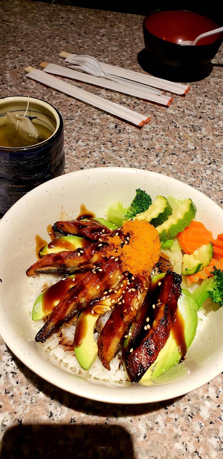 Maki Yaki 5 | restaurant | 1373 W Redondo Beach Blvd, Gardena, CA 90247, USA | 3105161601 OR +1 310-516-1601