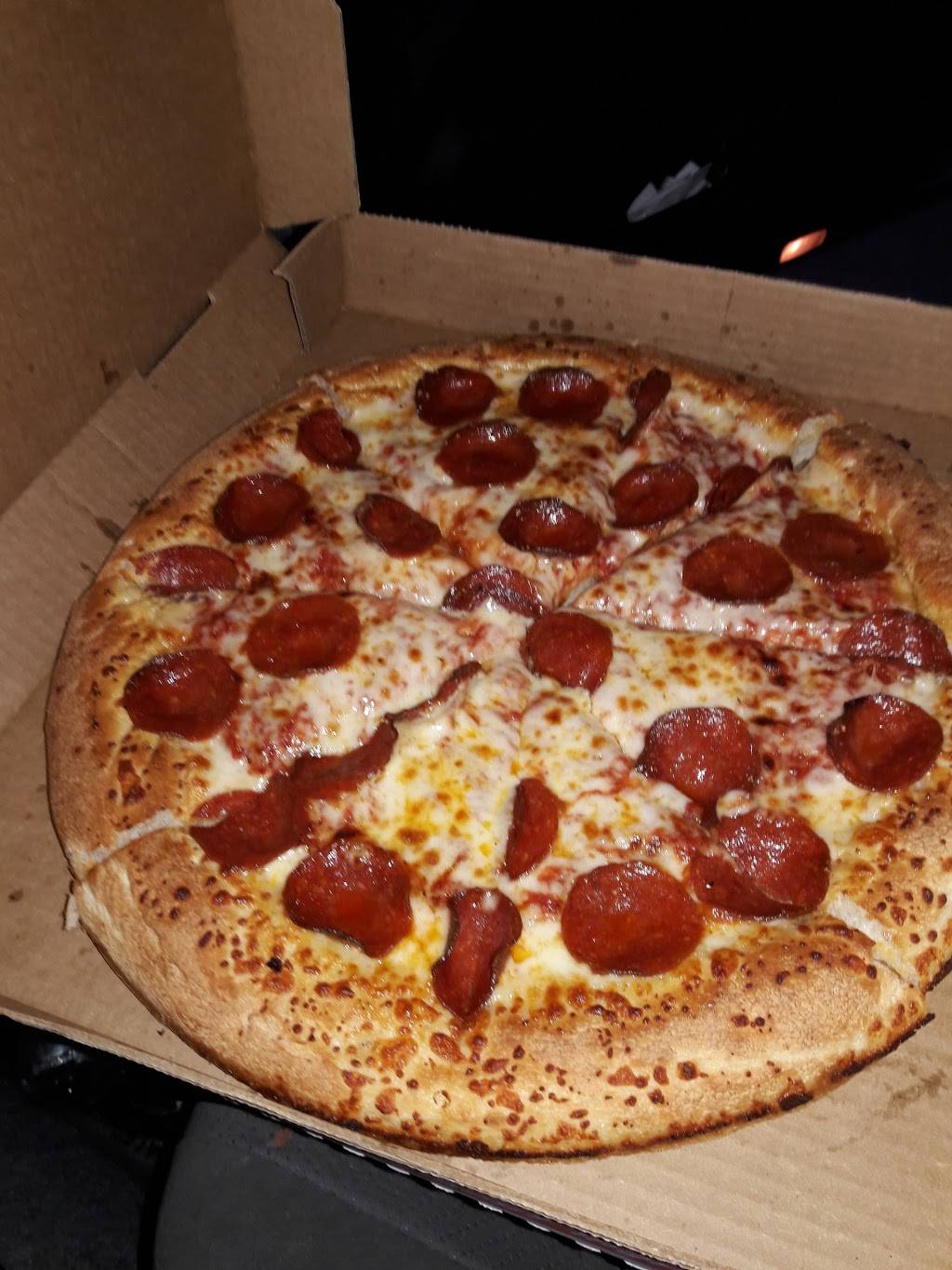 Fast 5 Pizza | meal takeaway | 16385 Merrill Ave, Fontana, CA 92335, USA | 9093550005 OR +1 909-355-0005