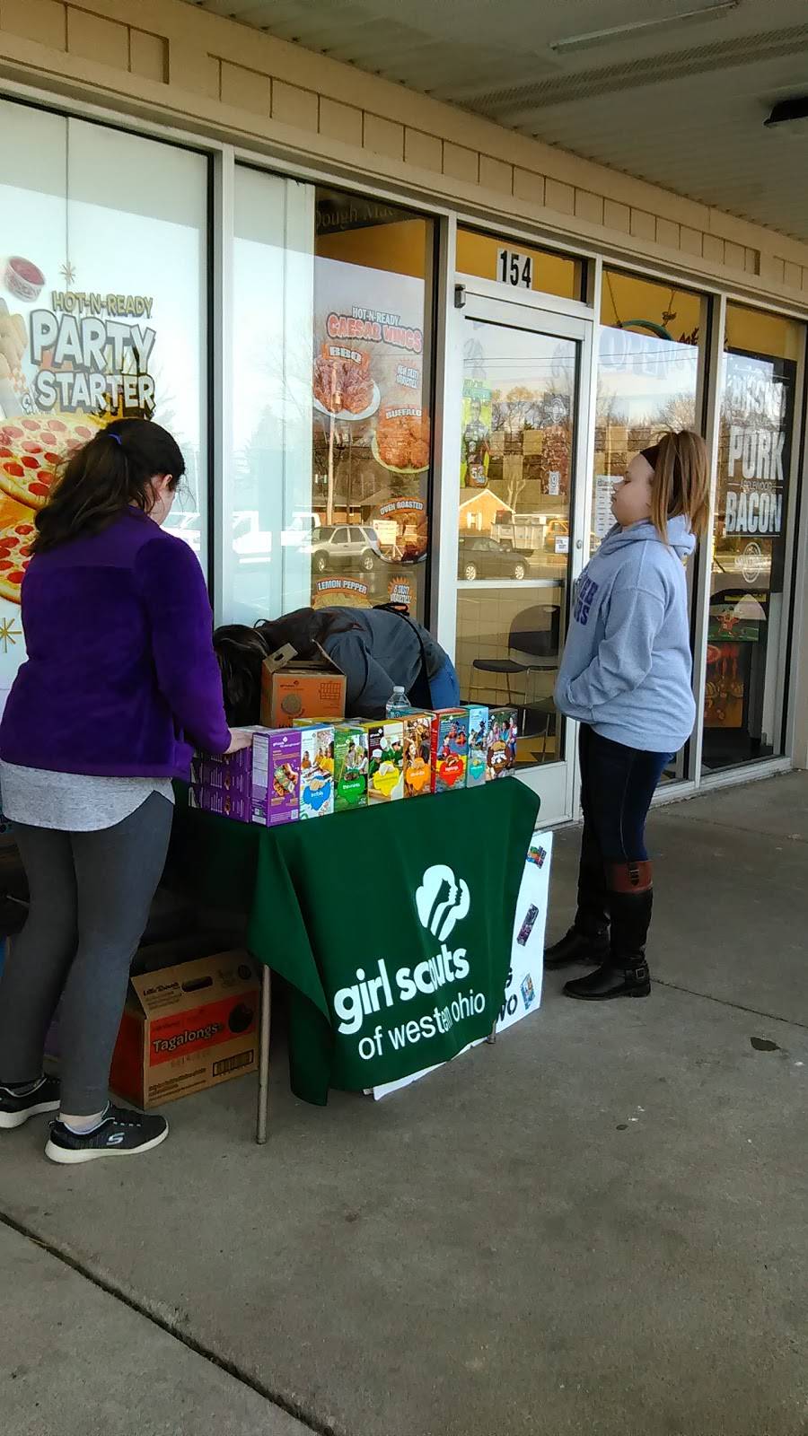 Little Caesars Pizza | meal takeaway | 154 W South Boundary St, Perrysburg, OH 43551, USA | 4198738444 OR +1 419-873-8444