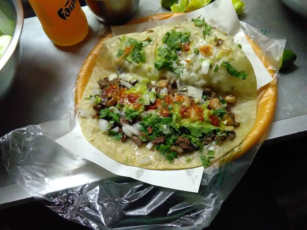 Taqueria | restaurant | Blvd. el Mirador 884, El Mirador, Tijuana, B.C., Mexico | 016643393834 OR +52 664 339 3834