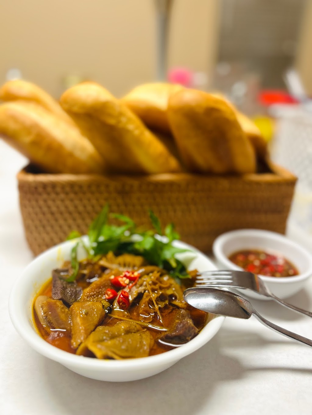 Mộc Quán Sacramento | restaurant | 6035 Stockton Blvd, Sacramento, CA 95824, USA | 9168986027 OR +1 916-898-6027