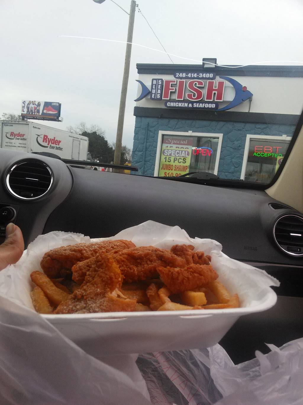 Blue Seas Fish Market | restaurant | 1140 Eight Mile Rd, Ferndale, MI 48220, USA | 2484143400 OR +1 248-414-3400